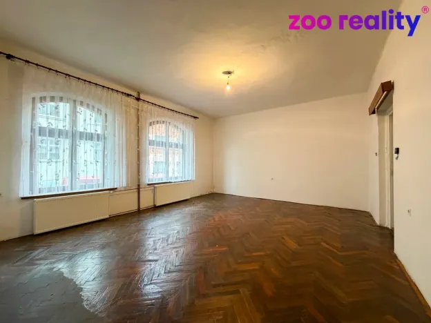 Prodej rodinného domu, Chomutov, Legionářská, 200 m2