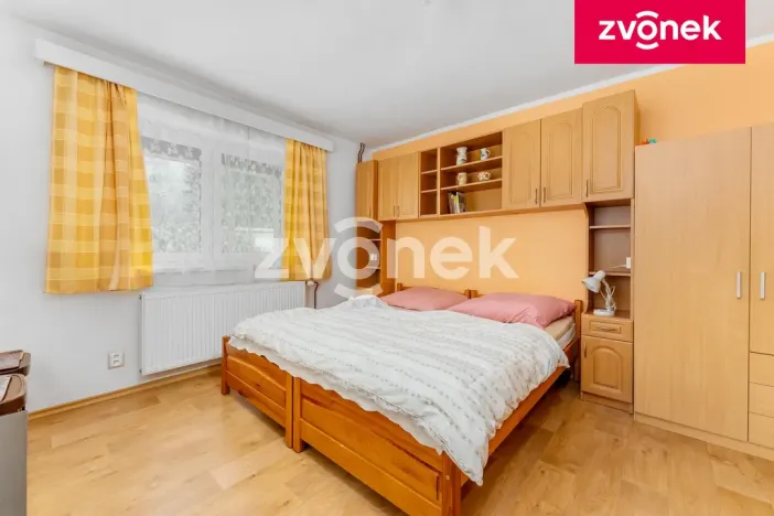 Prodej chalupy, Velké Karlovice, 250 m2