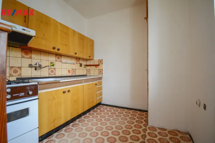 Prodej bytu 3+1, Pardubice - Ohrazenice, Marie Majerové, 74 m2