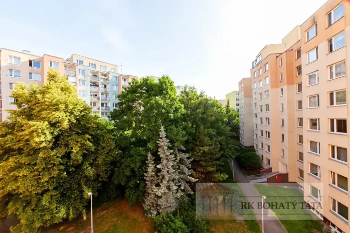 Prodej bytu 3+1, Praha - Černý Most, Trytova, 75 m2