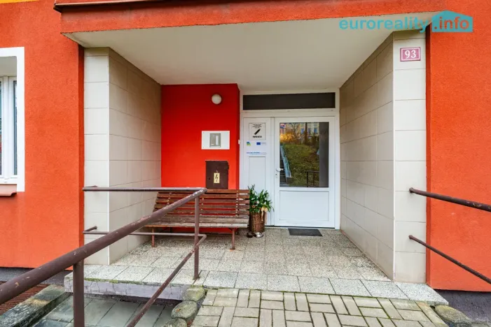 Prodej bytu 1+1, Luby, Tovární, 36 m2