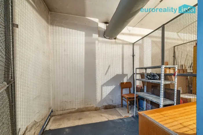 Prodej bytu 1+1, Luby, Tovární, 36 m2