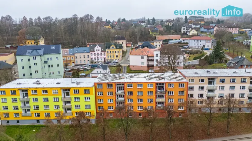 Prodej bytu 1+1, Luby, Tovární, 36 m2