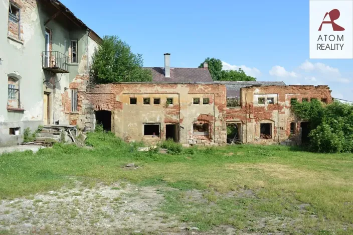 Prodej rodinného domu, Nebužely, 300 m2