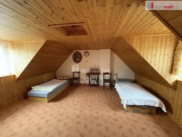 Prodej rodinného domu, Štěkeň, Klostermannova, 140 m2