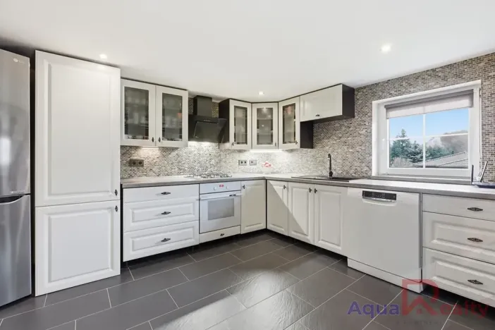 Prodej vícegeneračního domu, Těšovice, 540 m2