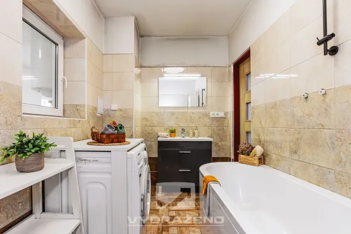 Prodej bytu 3+kk, Černov, 146 m2