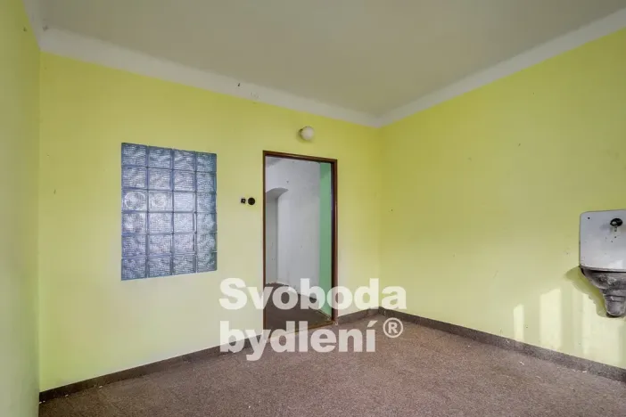 Prodej rodinného domu, Kostelec nad Černými lesy - Kostelec nad Černými Lesy, Pražská, 682 m2