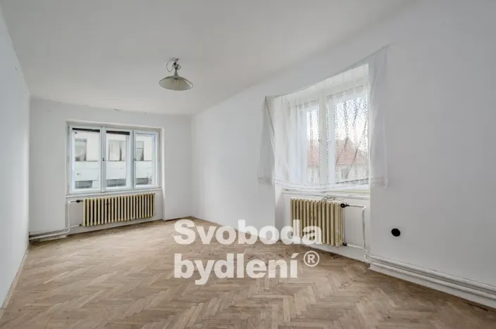 Prodej rodinného domu, Kostelec nad Černými lesy - Kostelec nad Černými Lesy, Pražská, 682 m2