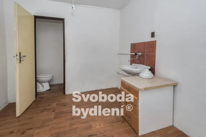 Prodej rodinného domu, Kostelec nad Černými lesy - Kostelec nad Černými Lesy, Pražská, 682 m2