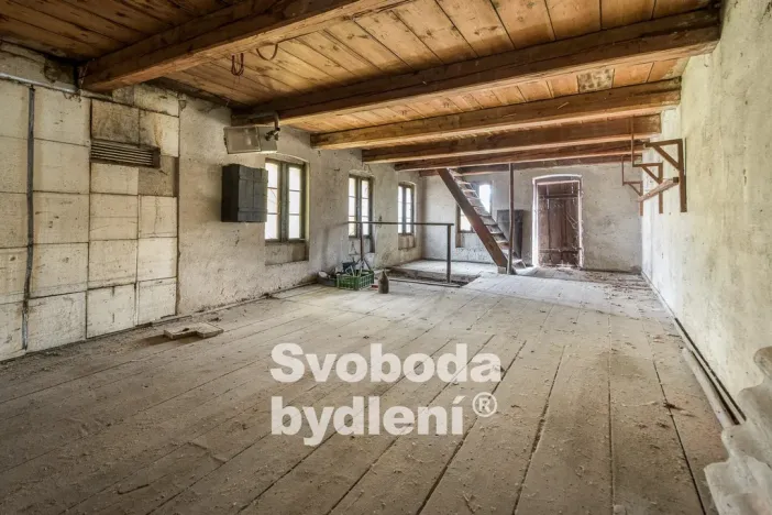 Prodej rodinného domu, Kostelec nad Černými lesy - Kostelec nad Černými Lesy, Pražská, 682 m2