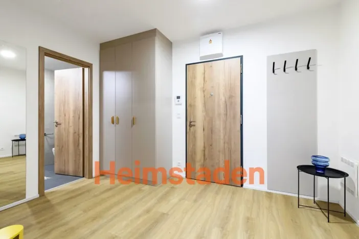 Pronájem bytu 2+kk, Praha - Holešovice, Vrbenského, 56 m2