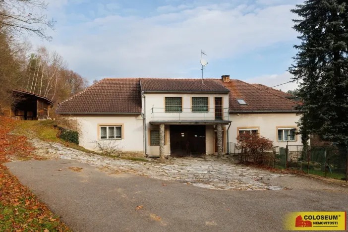 Prodej zemědělské usedlosti, Kněževes - Jobova Lhota, 175 m2