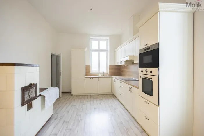 Prodej bytu 3+1, Teplice, Jungmannova, 122 m2