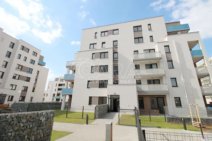 Pronájem bytu 3+kk, Praha, 78 m2