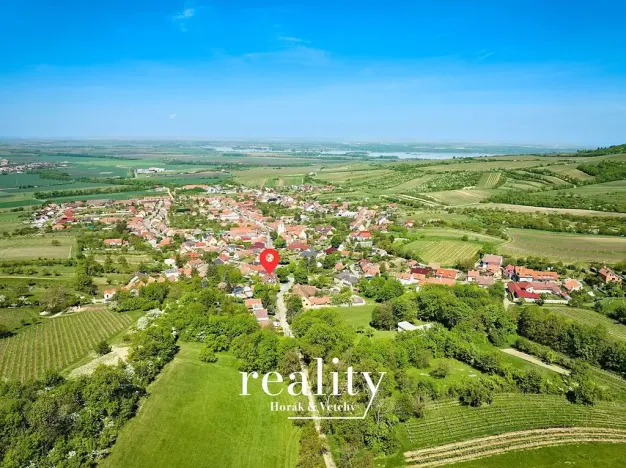 Prodej vícegeneračního domu, Perná, 205 m2