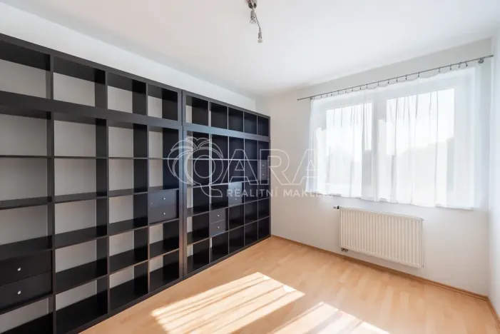 Pronájem bytu 3+kk, Horoměřice, K Vodárně, 75 m2