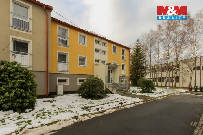 Prodej bytu 3+1, Jeseník - Bukovice, Sládkova, 67 m2