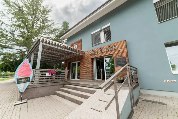 Prodej bytu 5+kk, Praha - Hostavice, Českobrodská, 119 m2