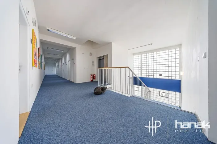 Pronájem kanceláře, Olomouc, Karolíny Světlé, 130 m2