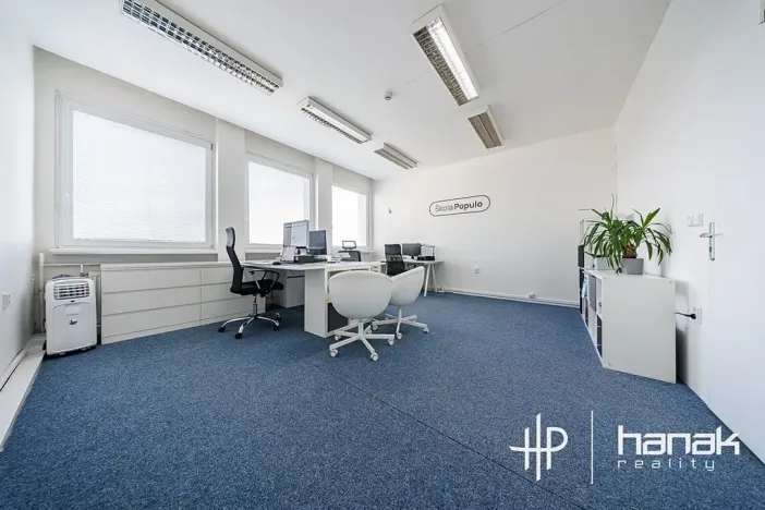 Pronájem kanceláře, Olomouc, Karolíny Světlé, 30 m2