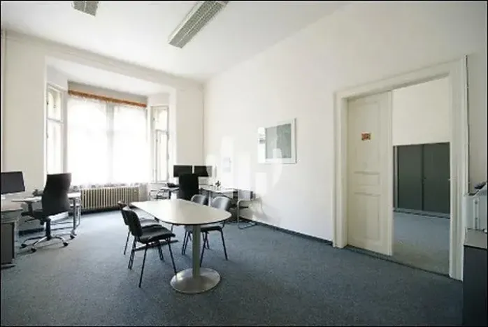 Pronájem kanceláře, Praha - Nové Město, Opletalova, 91 m2
