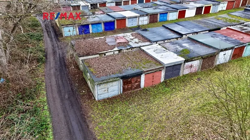 Pronájem garáže, Kolín, 19 m2