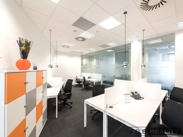 Pronájem kanceláře, Praha - Nové Město, náměstí I. P. Pavlova, 50 m2