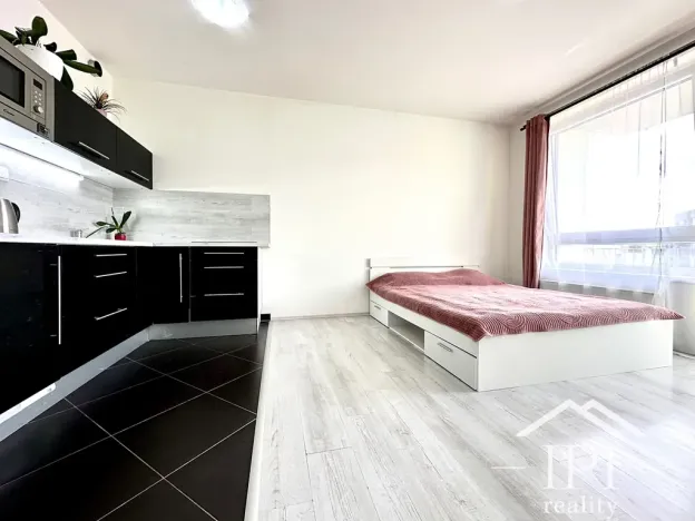 Prodej bytu 1+kk, Praha - Střížkov, Makedonská, 32 m2