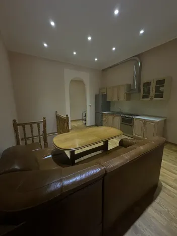 Prodej bytu 2+kk, Praha, Slavíkova, 138 m2