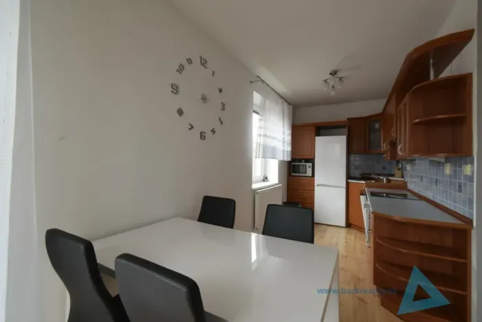 Pronájem bytu 4+1, Nová Paka, P. Bezruče, 87 m2