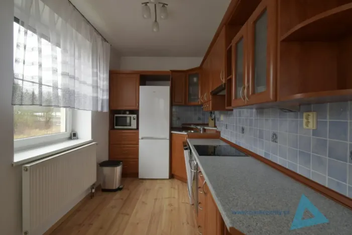 Pronájem bytu 4+1, Nová Paka, P. Bezruče, 87 m2