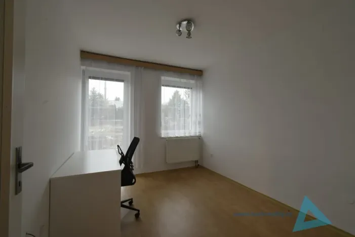 Pronájem bytu 4+1, Nová Paka, P. Bezruče, 87 m2