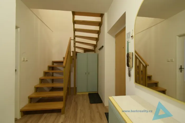 Pronájem bytu 4+1, Nová Paka, P. Bezruče, 87 m2