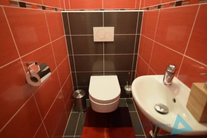 Pronájem bytu 4+1, Nová Paka, P. Bezruče, 87 m2