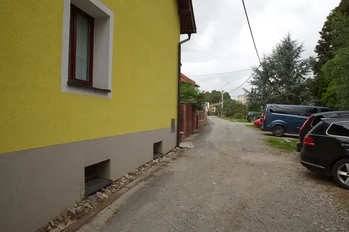 Pronájem bytu 1+kk, Plzeň, Bezová, 75 m2