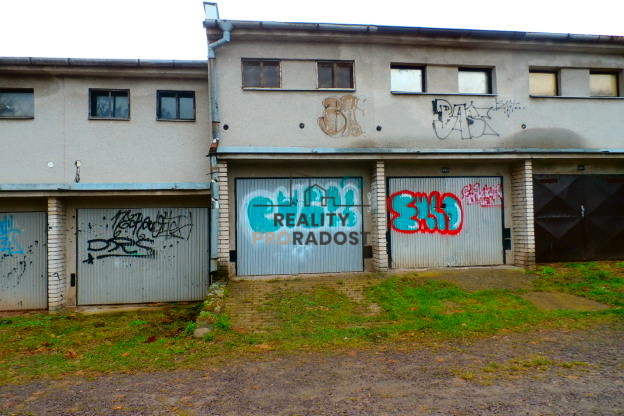 Pronájem garáže, Znojmo, Palliardiho, 18 m2