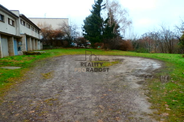 Pronájem garáže, Znojmo, Palliardiho, 18 m2