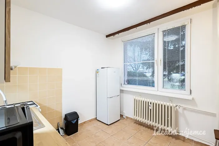 Pronájem bytu 1+1, Praha - Strašnice, Křenická, 35 m2