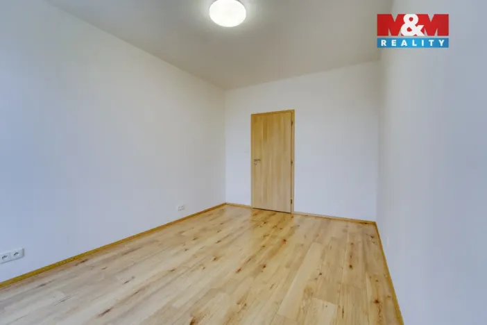 Pronájem bytu 3+kk, Plzeň - Jižní Předměstí, Nemocniční, 85 m2