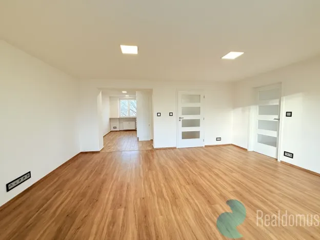 Pronájem bytu 2+1, České Budějovice - České Budějovice 3, Pražská tř., 57 m2