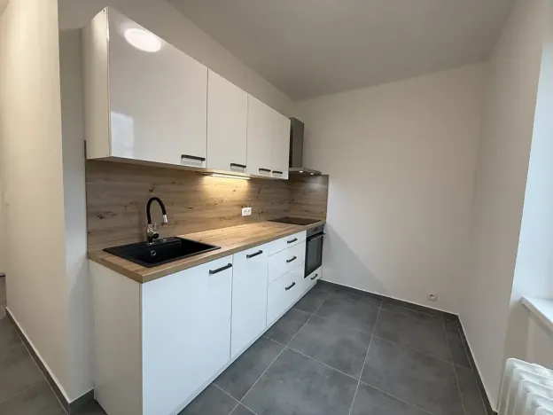 Prodej bytu 2+1, Praha - Záběhlice, Trenčínská, 52 m2
