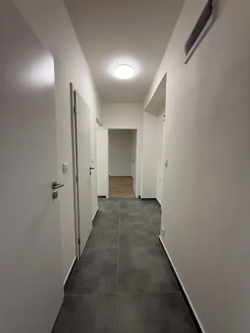 Prodej bytu 2+1, Praha - Záběhlice, Trenčínská, 52 m2