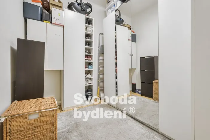 Prodej bytu 3+1, Praha - Strašnice, Černokostelecká, 95 m2