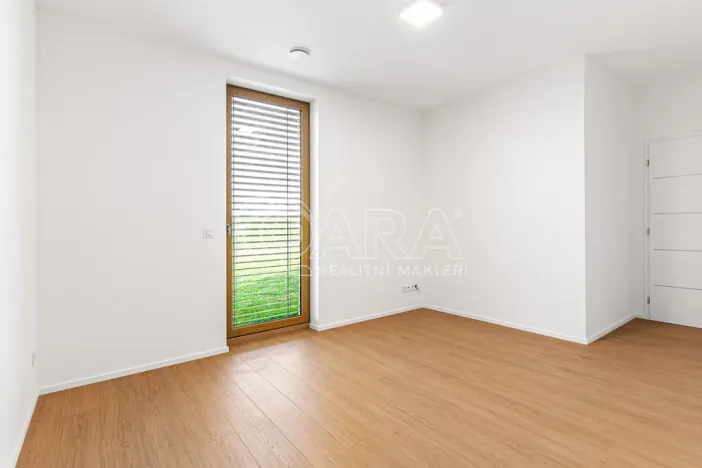 Prodej rodinného domu, Radějovice - Olešky, 218 m2