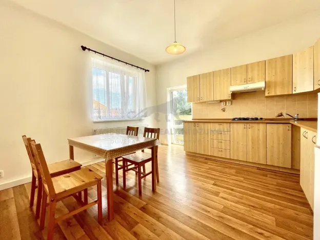 Pronájem atypického bytu, Praha - Strašnice, Pod strání, 9 m2