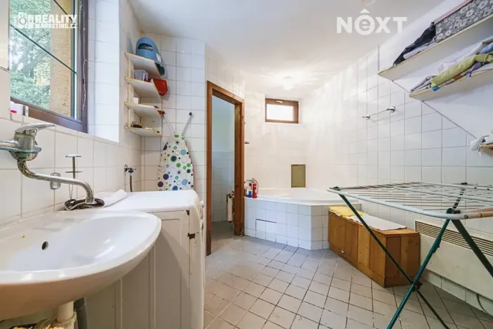 Prodej apartmánu, Račice-Pístovice, 304 m2