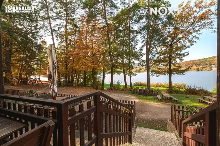 Prodej apartmánu, Račice-Pístovice, 304 m2