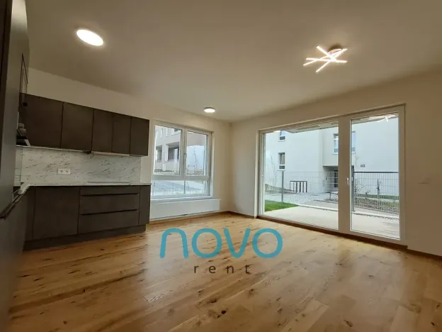 Pronájem bytu 2+kk, Praha - Modřany, Kolmanova, 49 m2