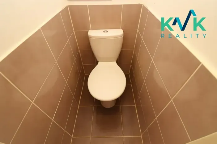 Prodej bytu 3+1, Karlovy Vary, Konečná, 82 m2